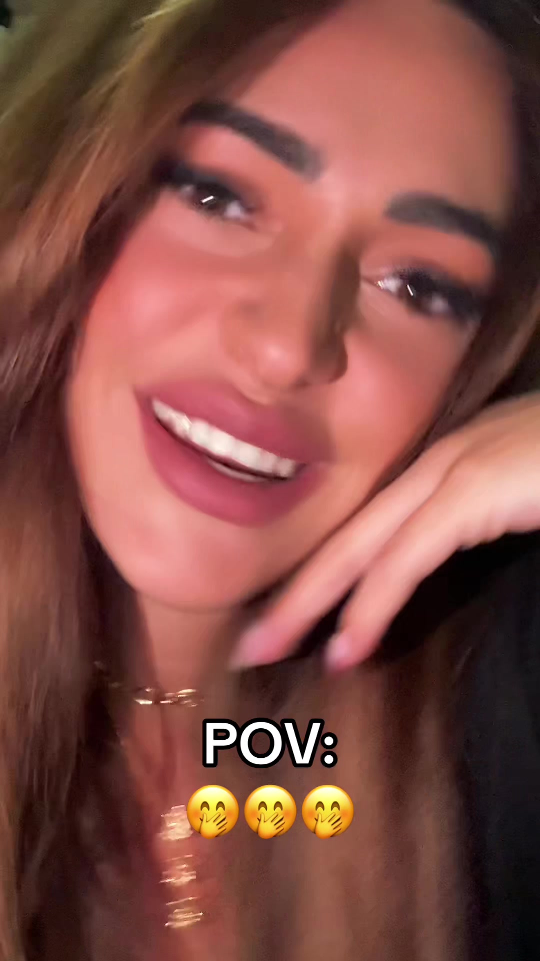 @Veee✨