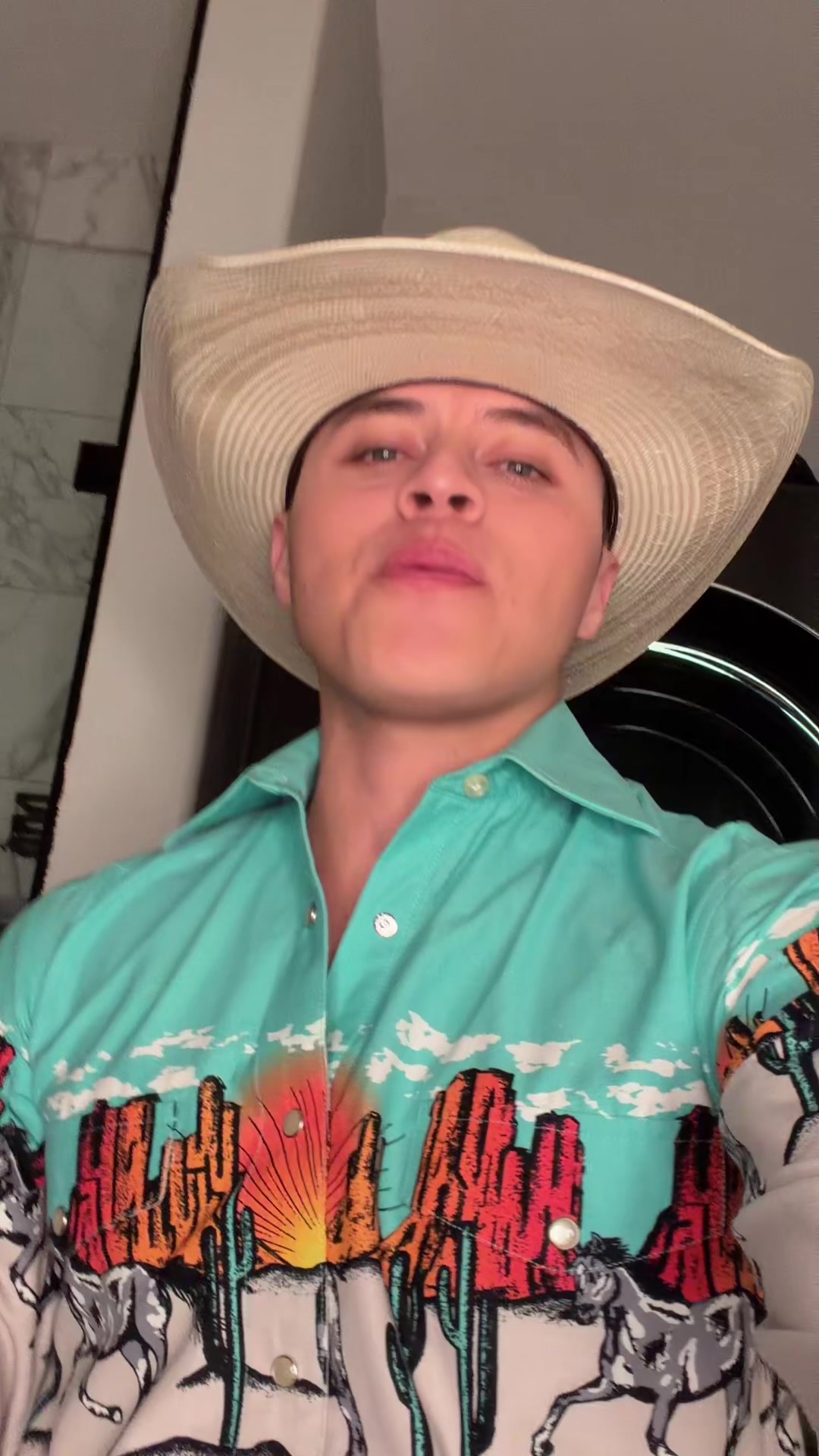 @Jairo Palacios