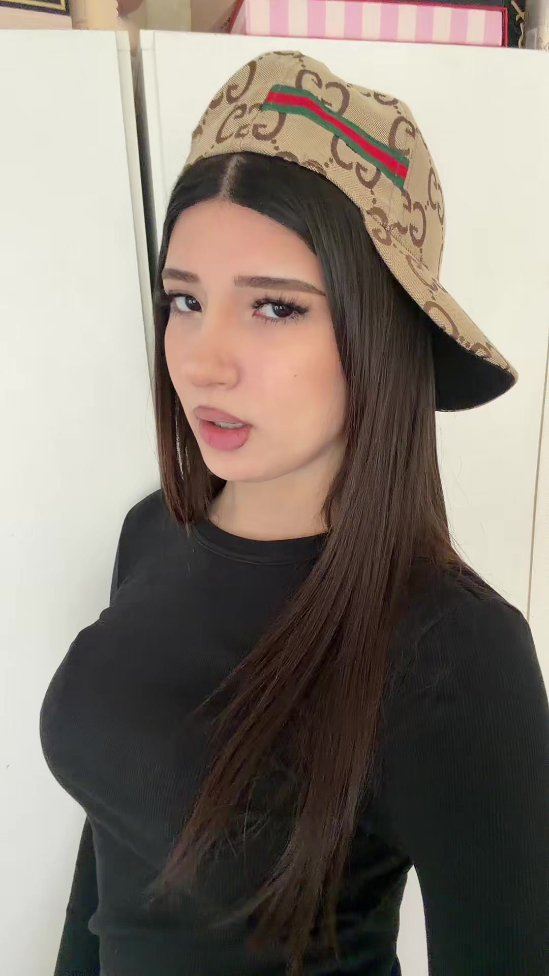 @𝓝