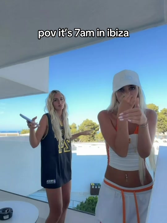 @Ell
