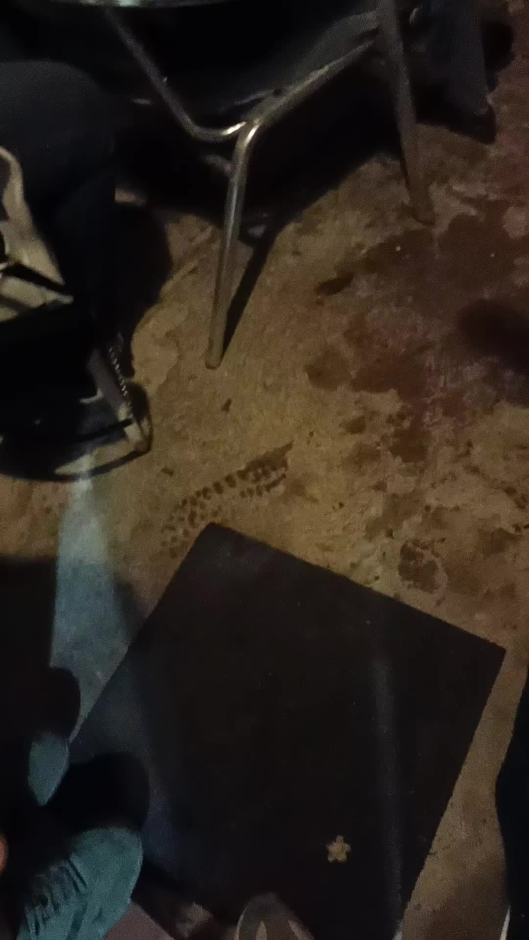 @F