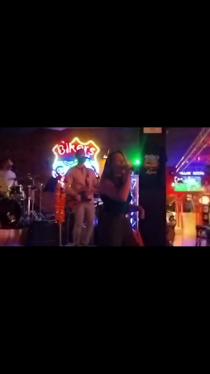@Dr&ucirc;pe