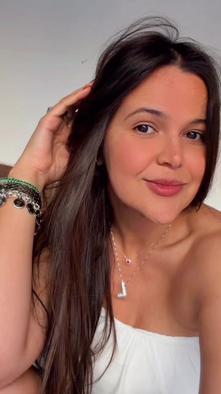 @Lorena Barros