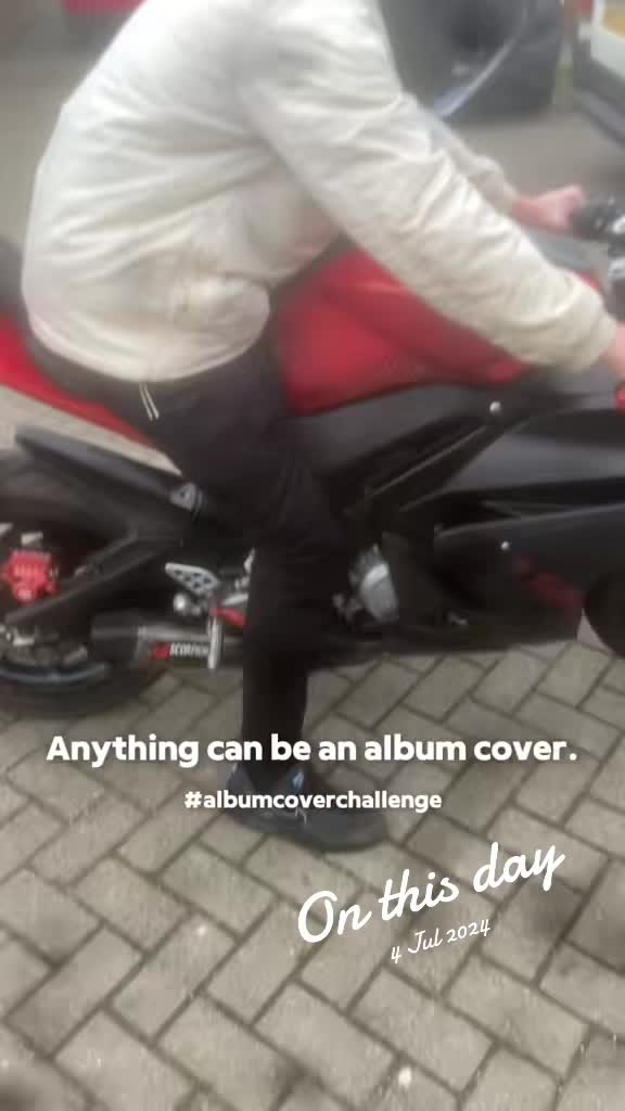 @ApriliaTaz