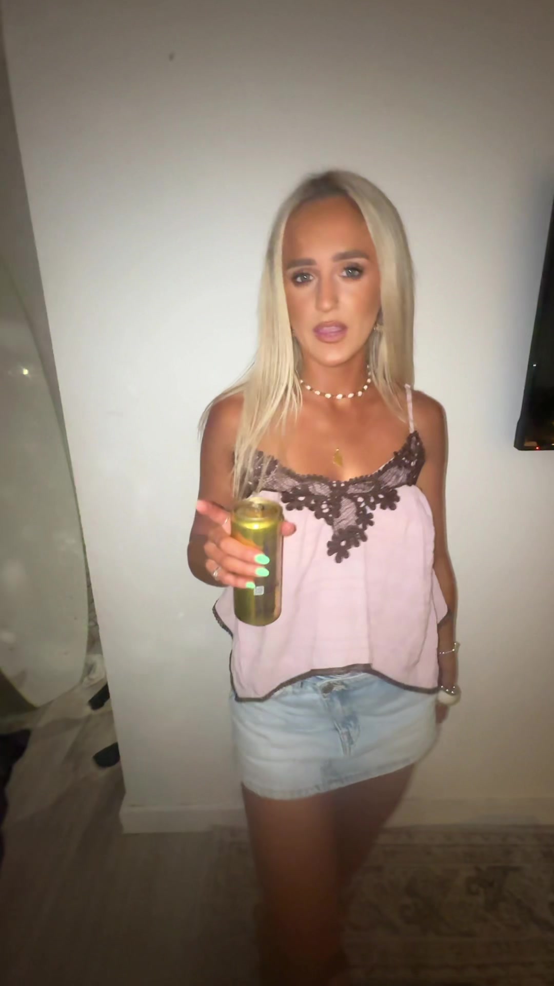 @Caitlín Kelly