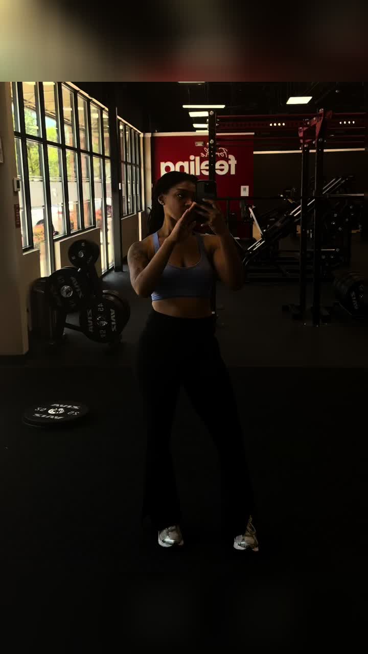 @Janellya