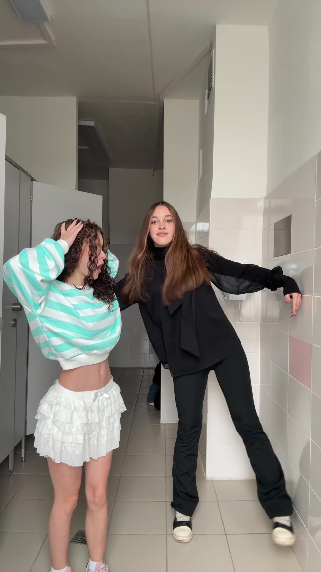 @yulora