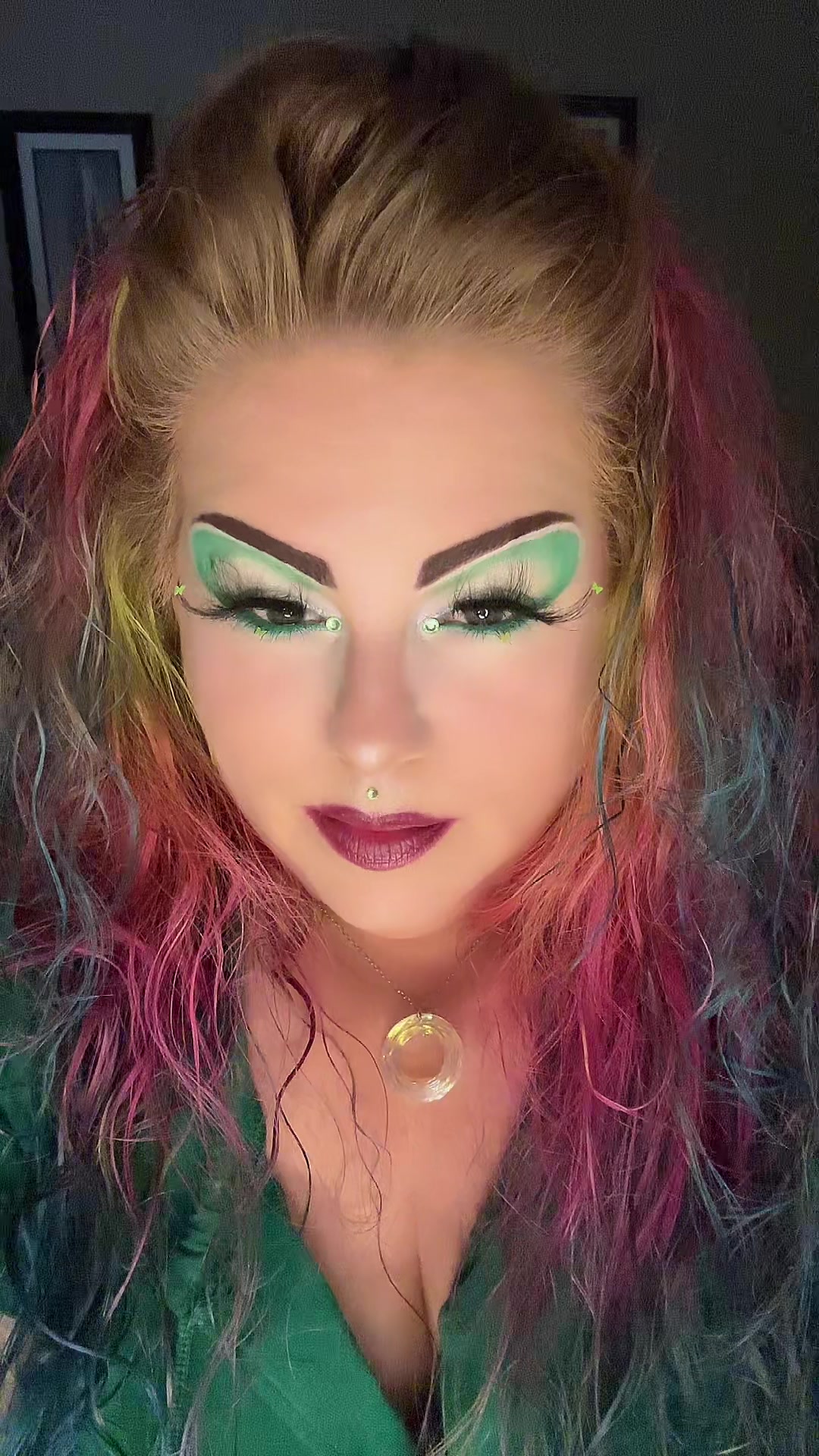 @Over40makeuptok