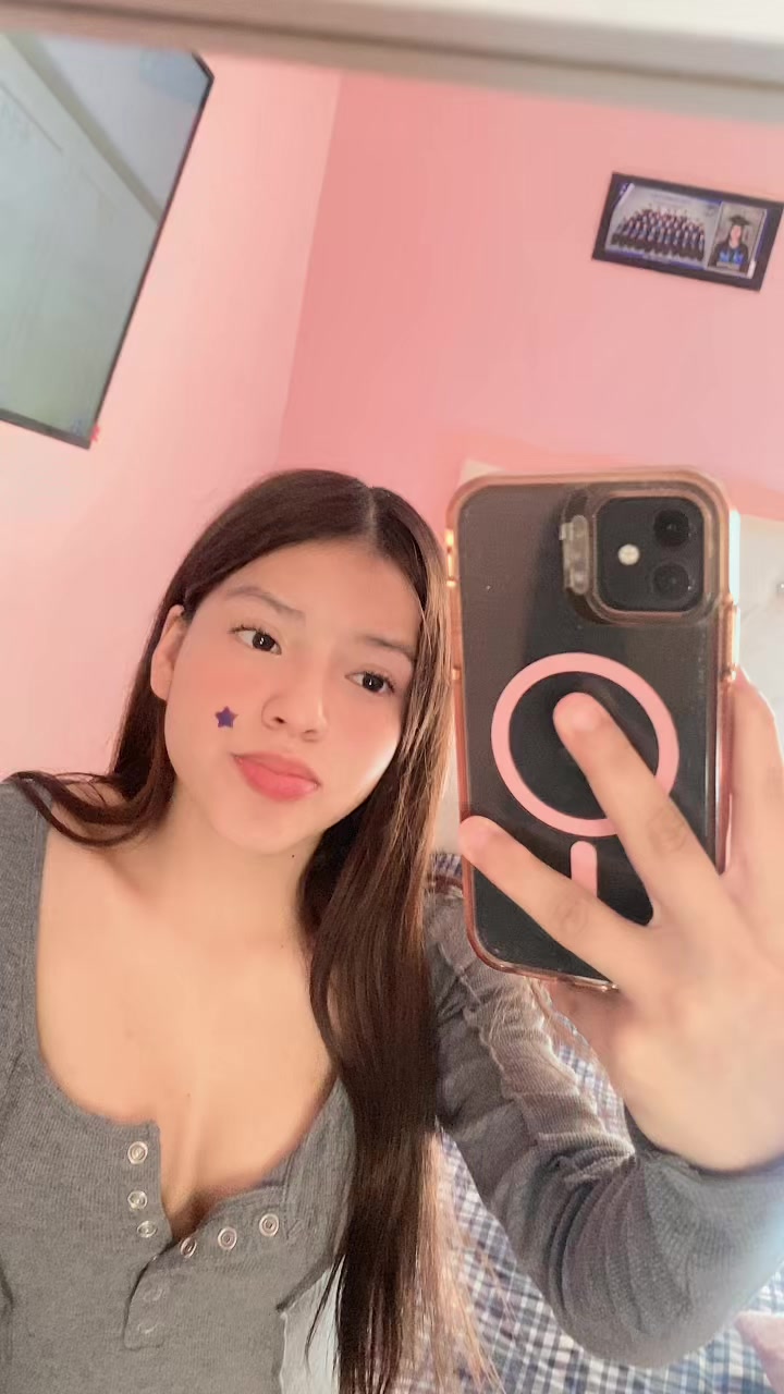 @Dafnee E.🌸💕