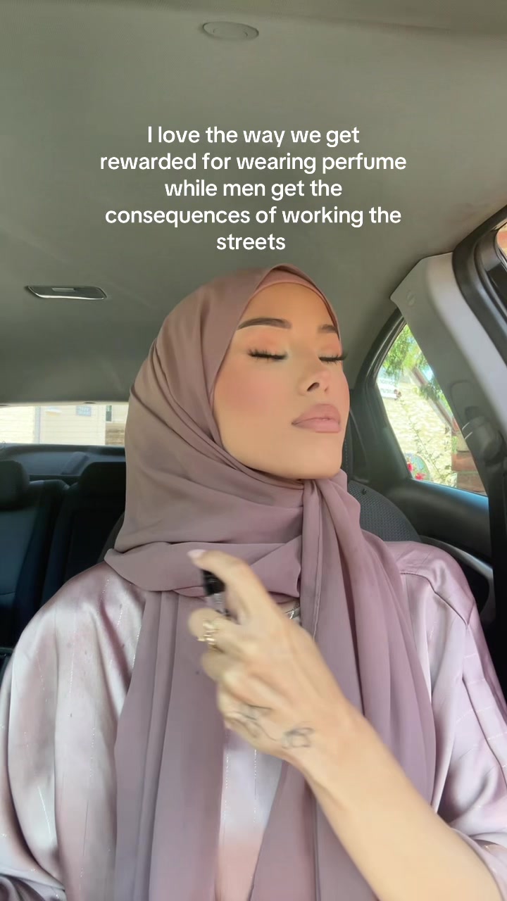 @Ayah 🦋