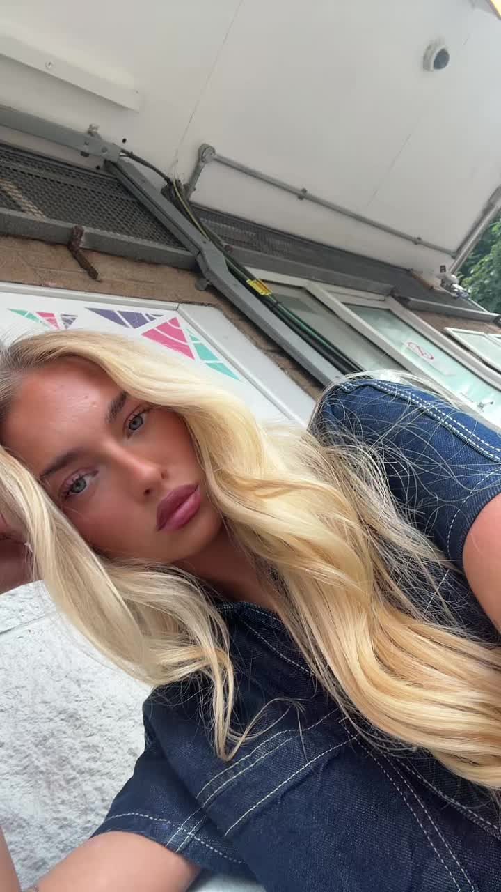 @anna