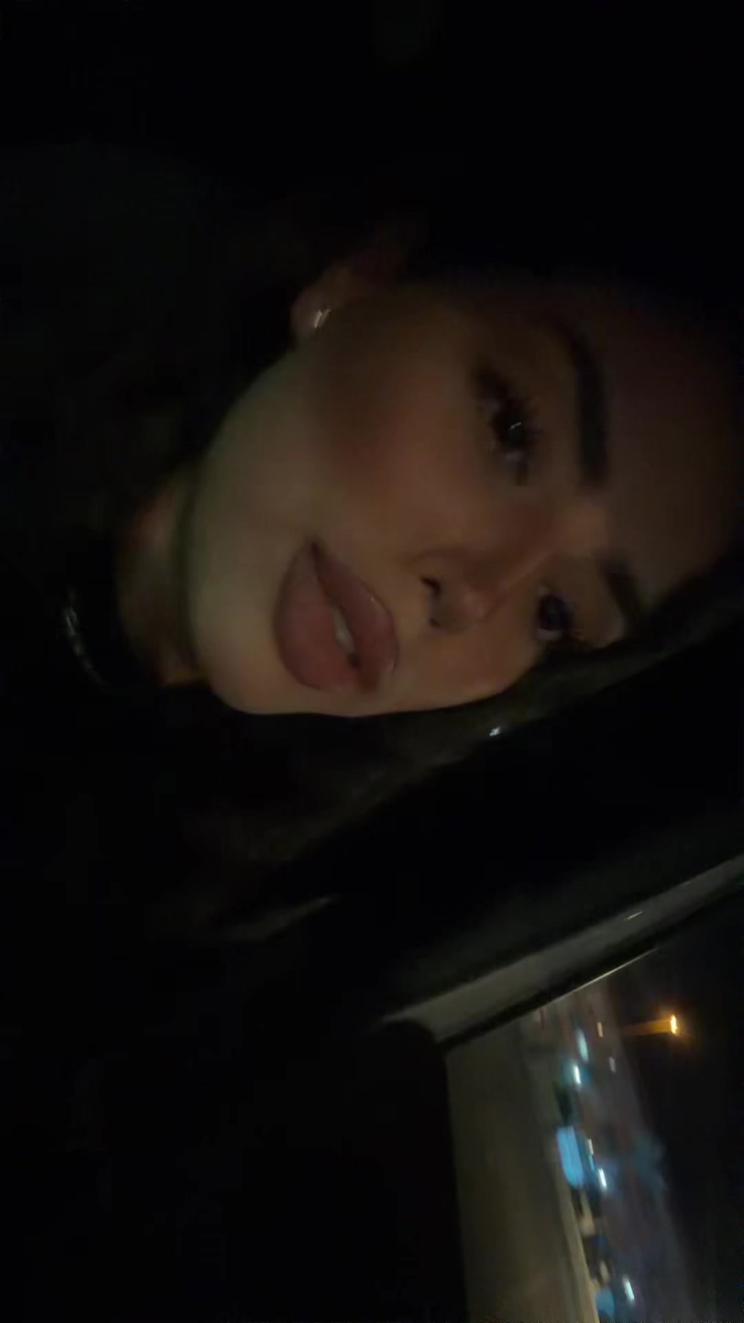 @Ari Zoppi