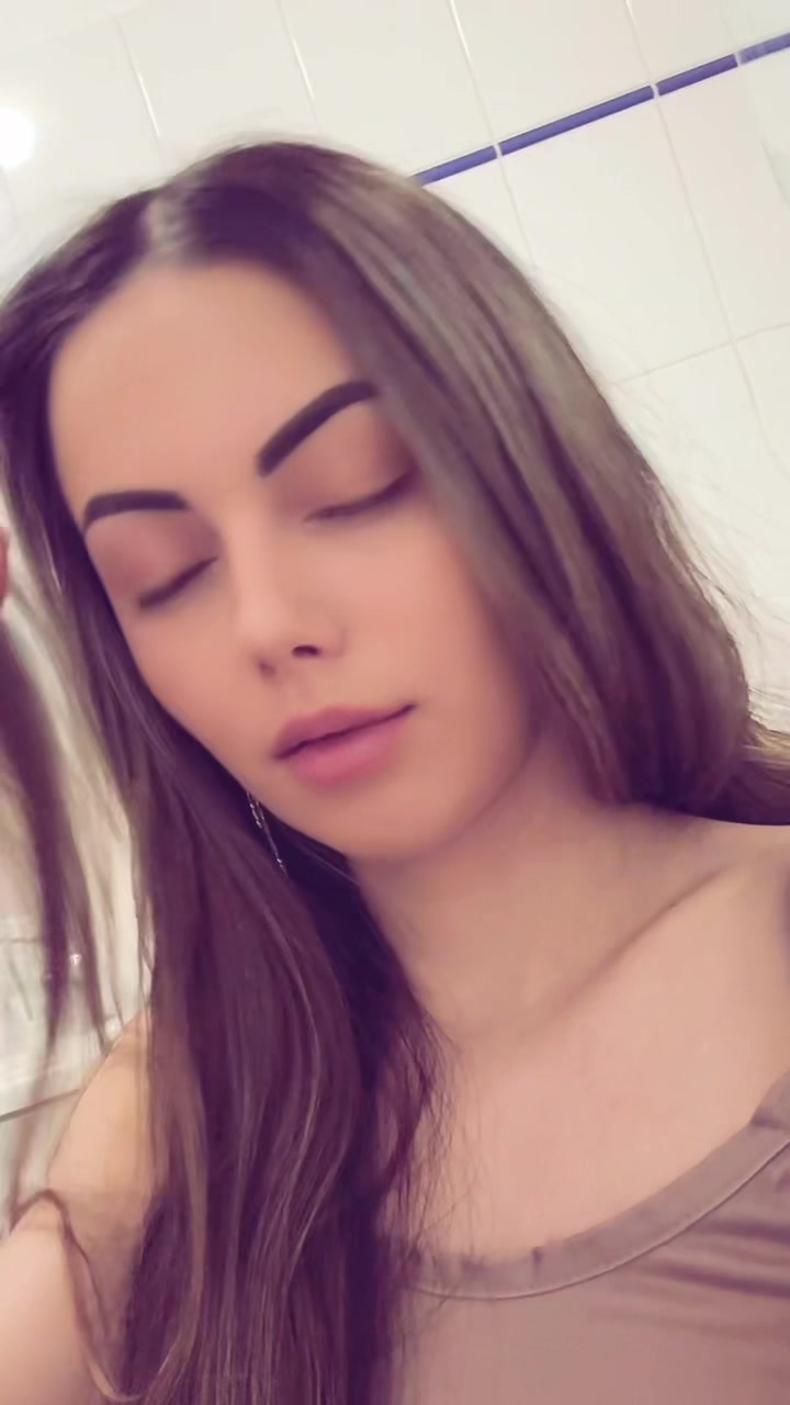@dorina_florin