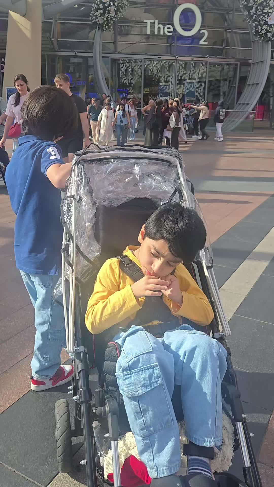 @Eesa Ali