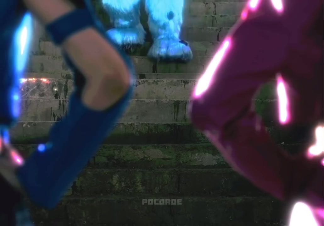 @⋆.˚✮POCOROE✮˚.⋆