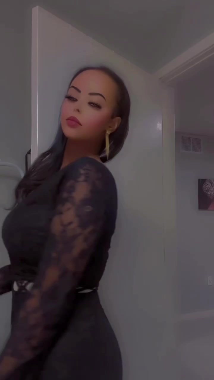 @Dhalgeesi🦁👸 💸💎🦋💃🏽