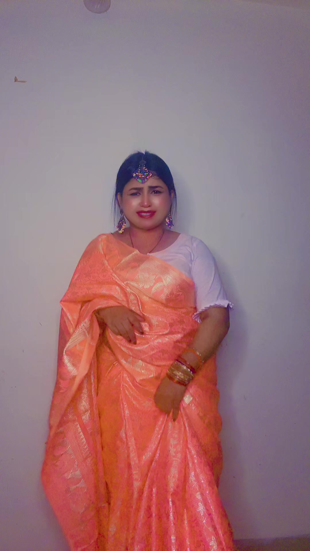 @Sharmin Shila cream apađ