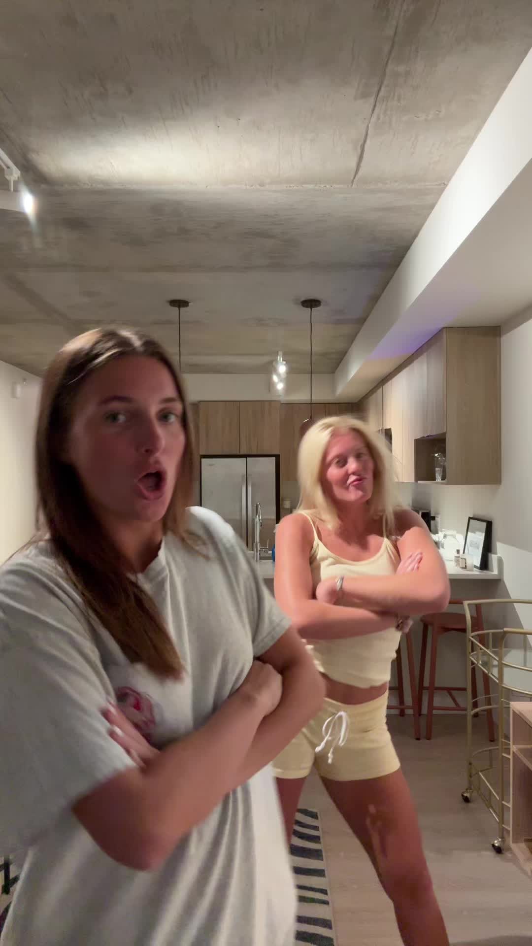 @juliaaa