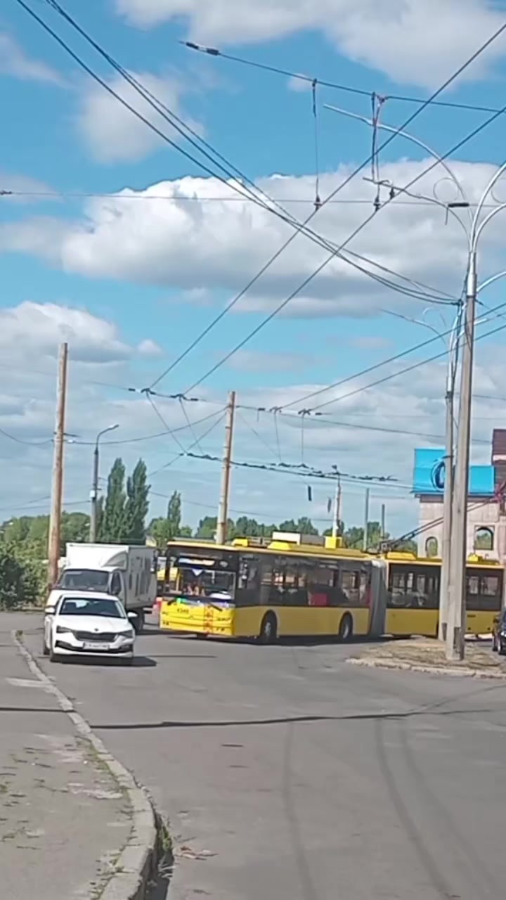 @Нікітьок/Вітальок