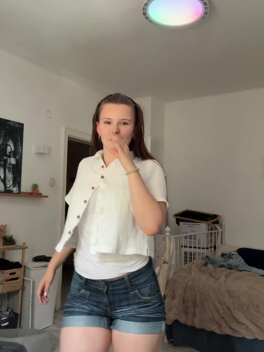 @💜𝕊𝕠𝕡𝕙𝕚𝕖💜