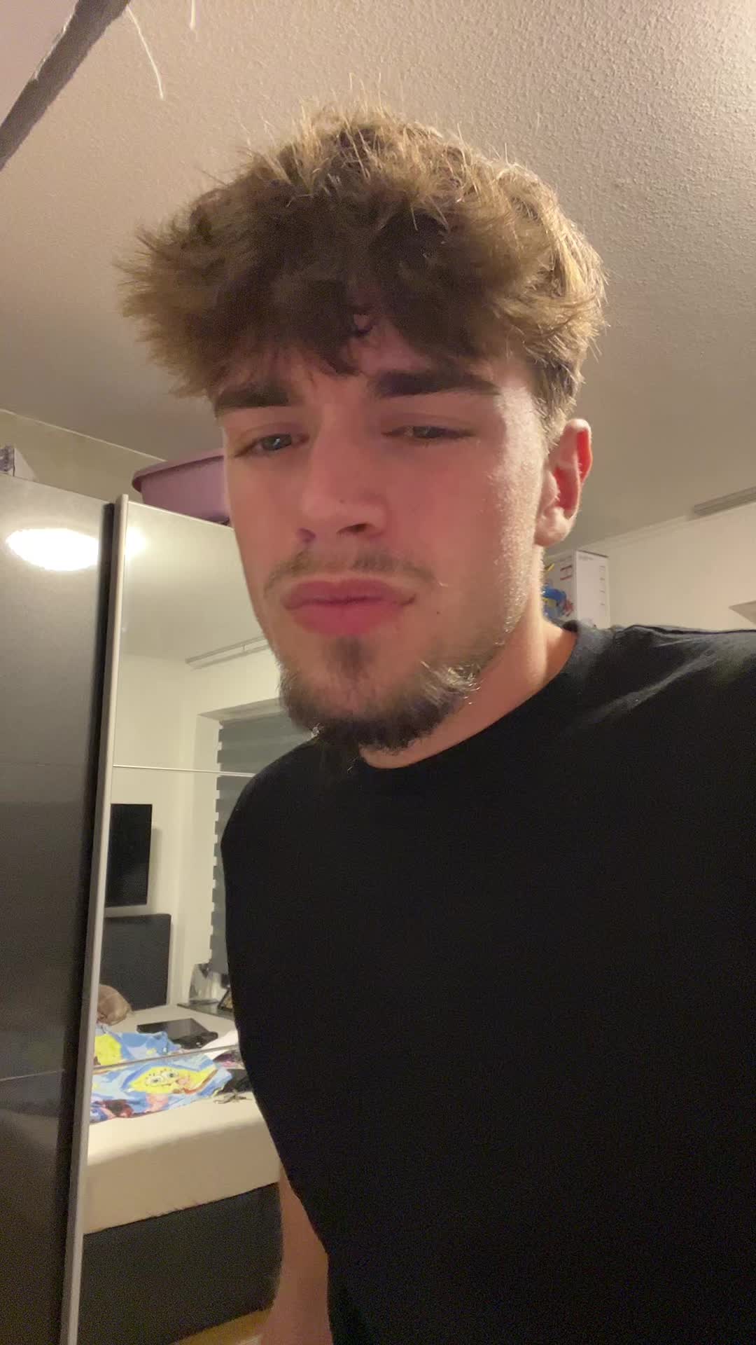 @EdoMedo🐻🇧🇦