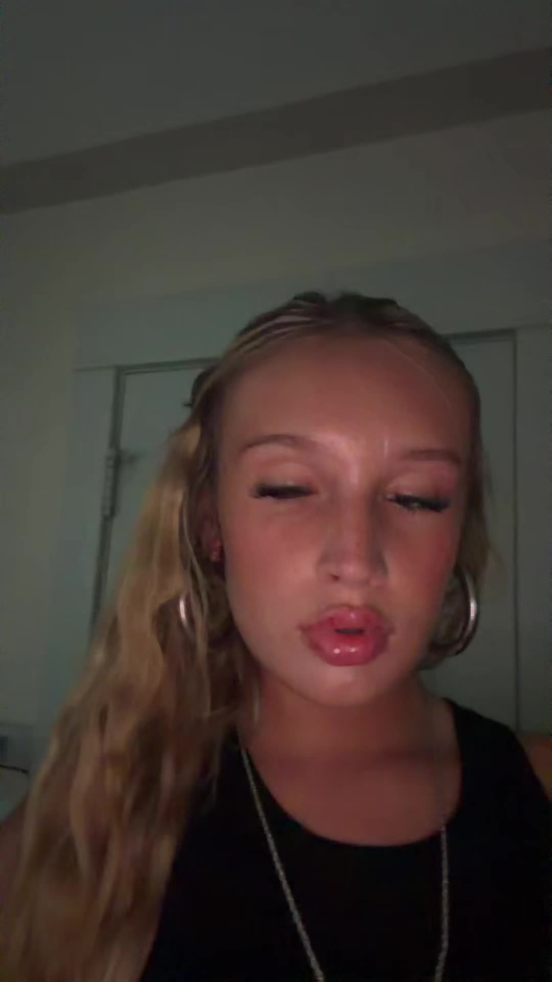 @R