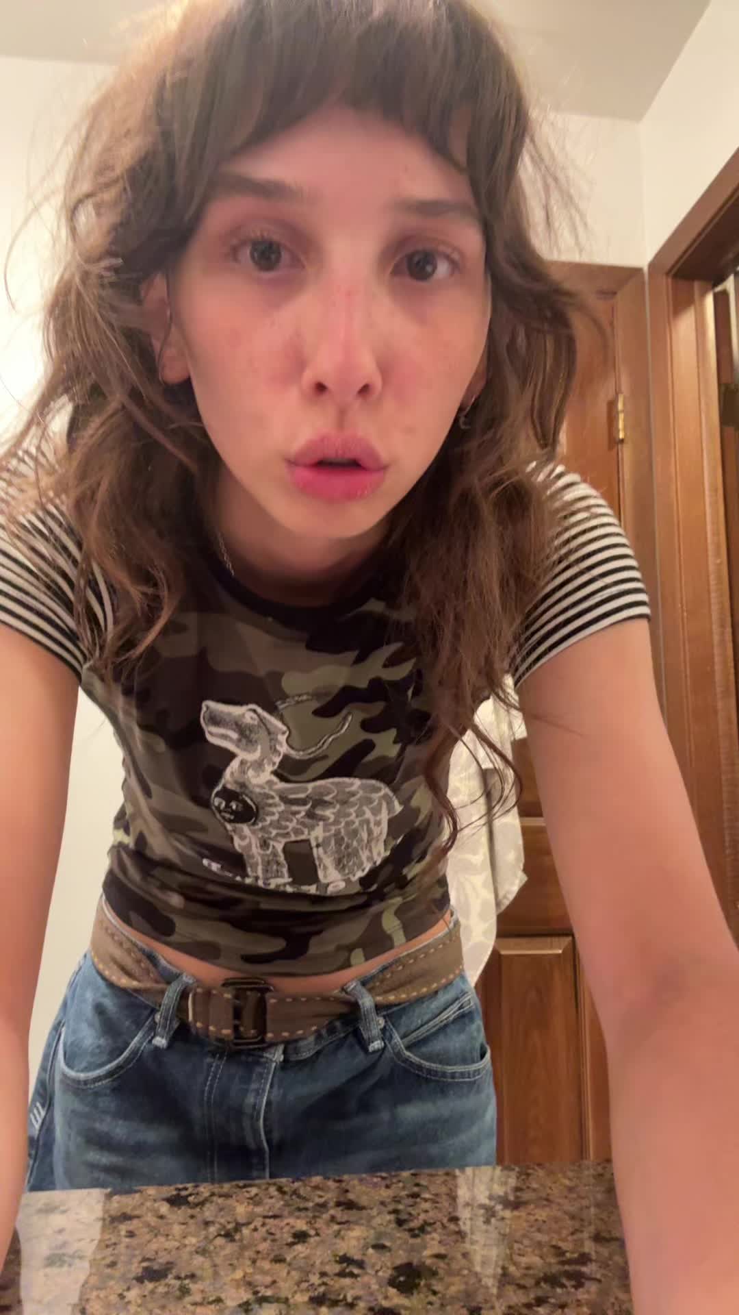 @nicole