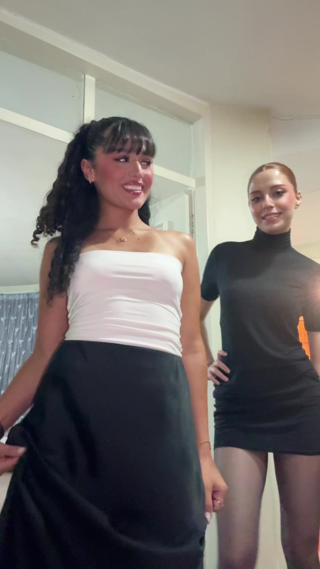 @iihelliyaa