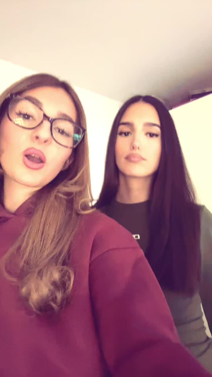 @lauraa💞