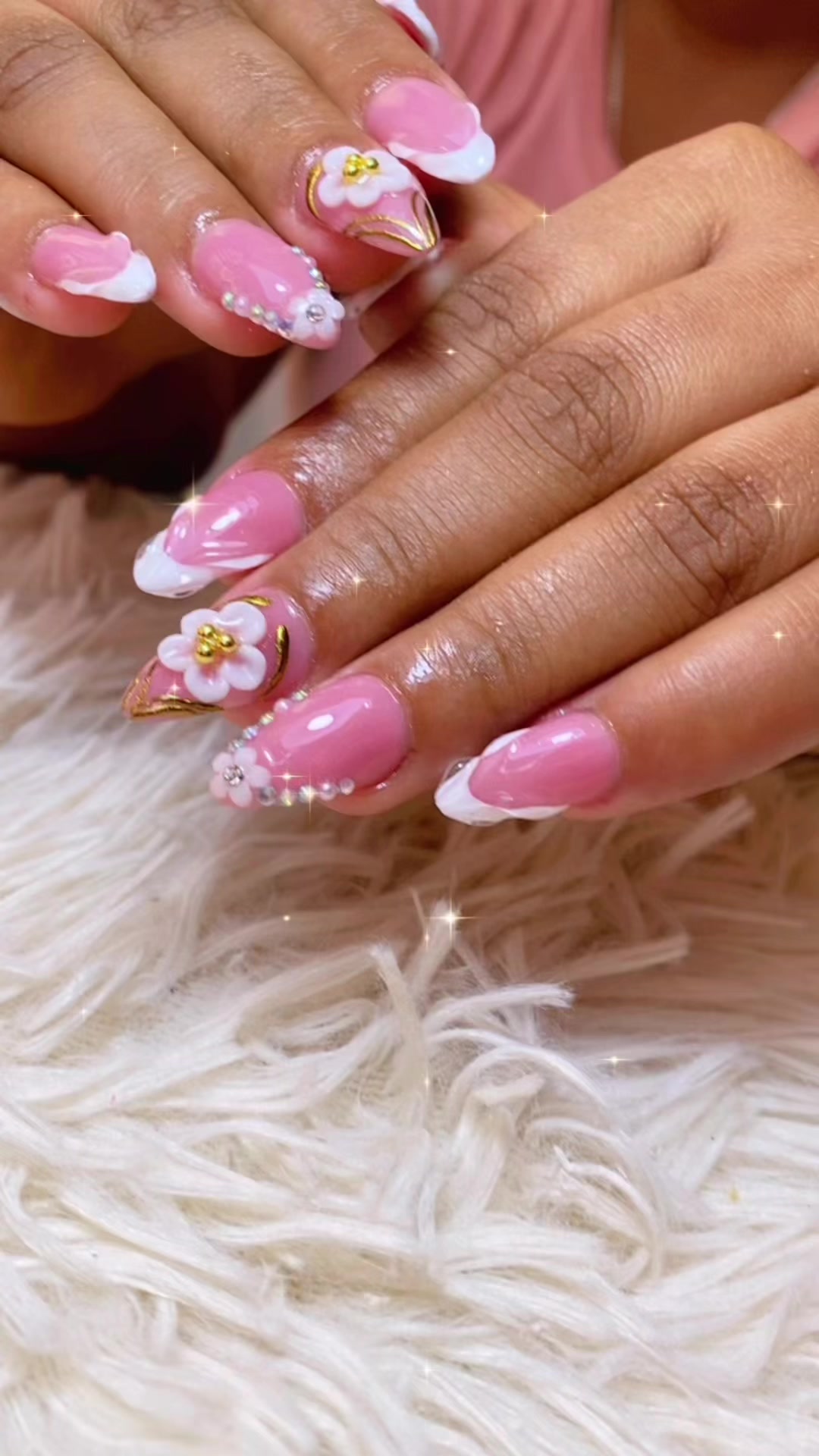 @Carolin_Nails