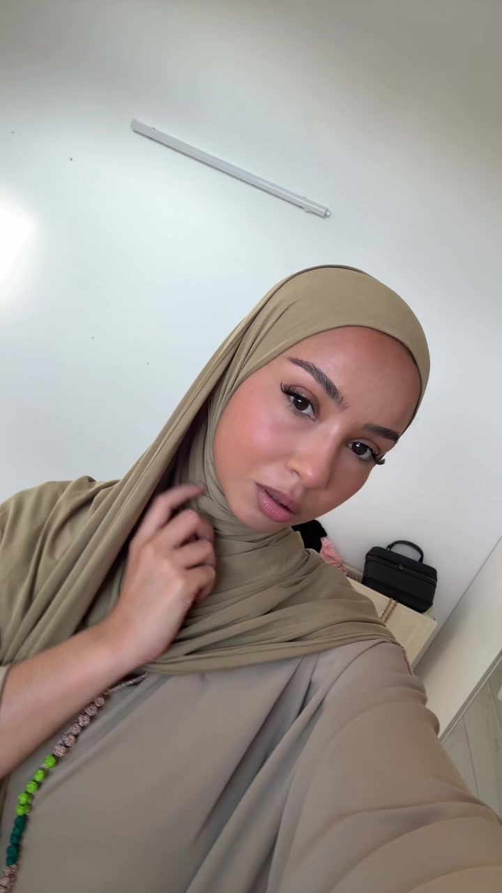 @leylfaaf