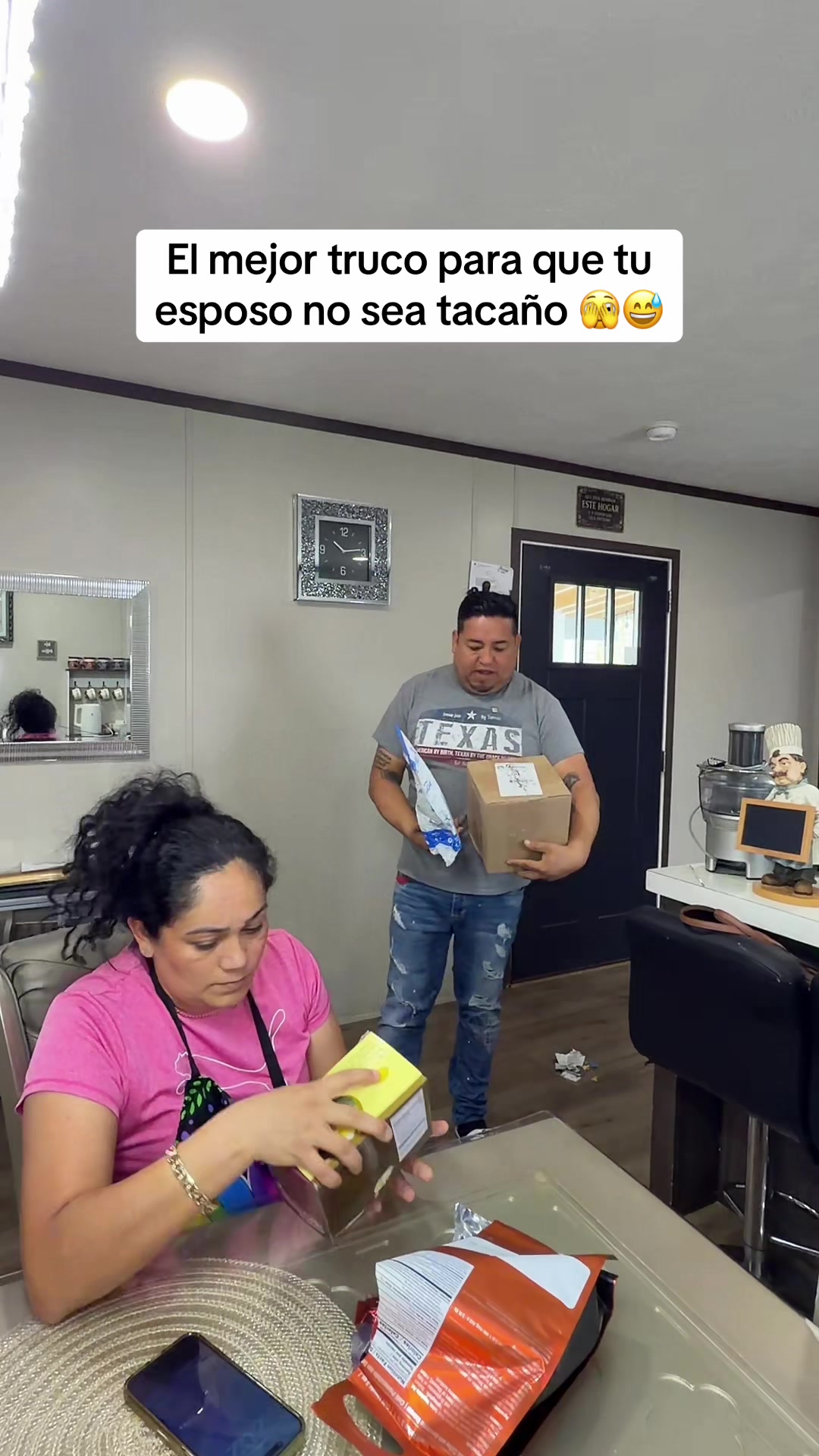 @Una familia mexicana🇲🇽