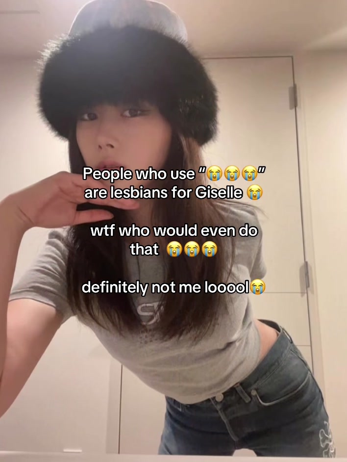 @𝓭𝓮𝓮𝓪🪽