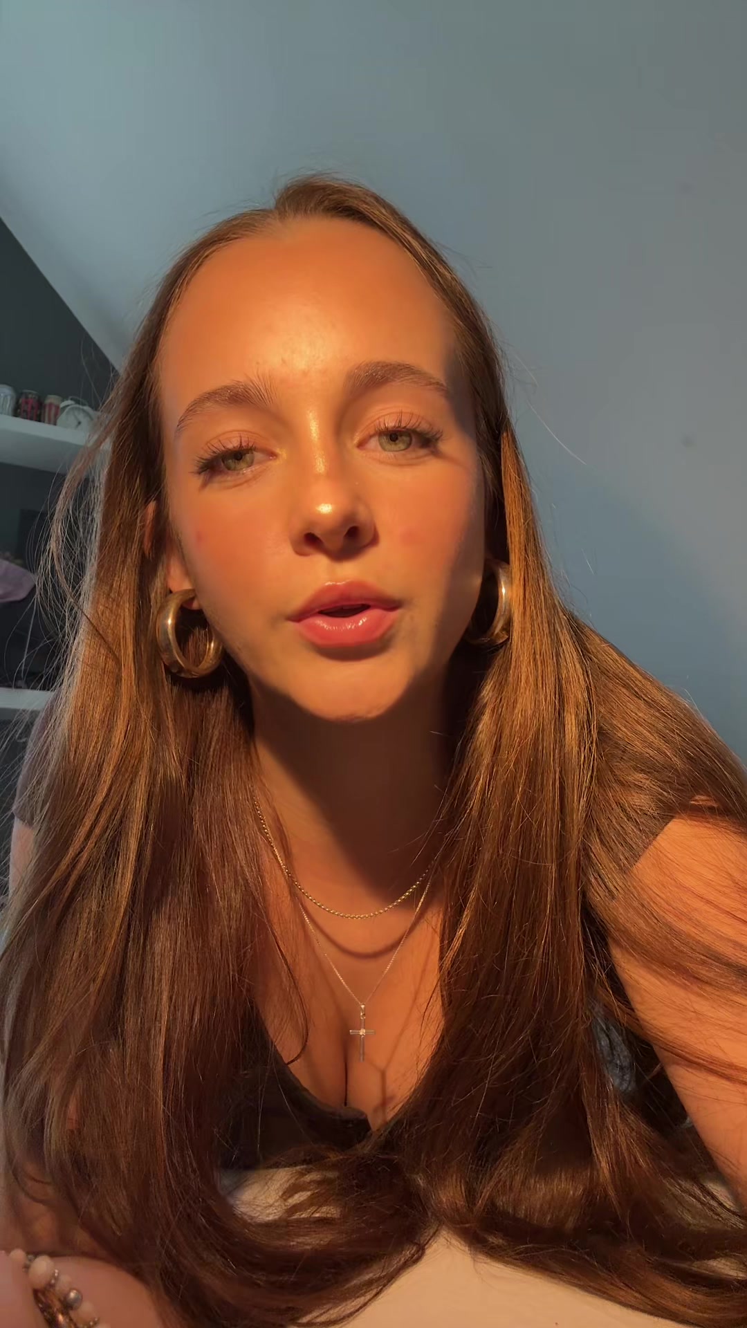 @HelloKira