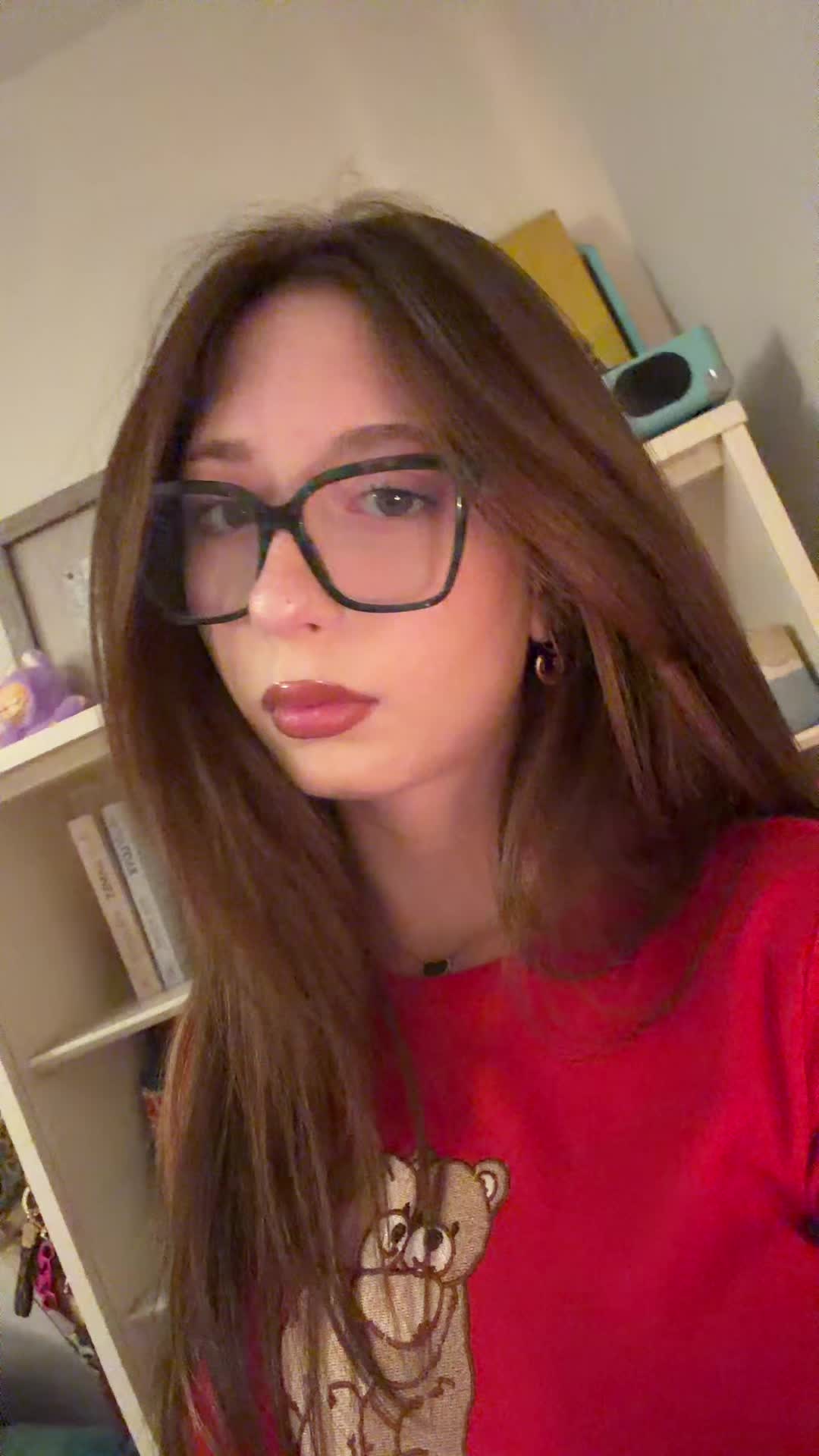 @🖤