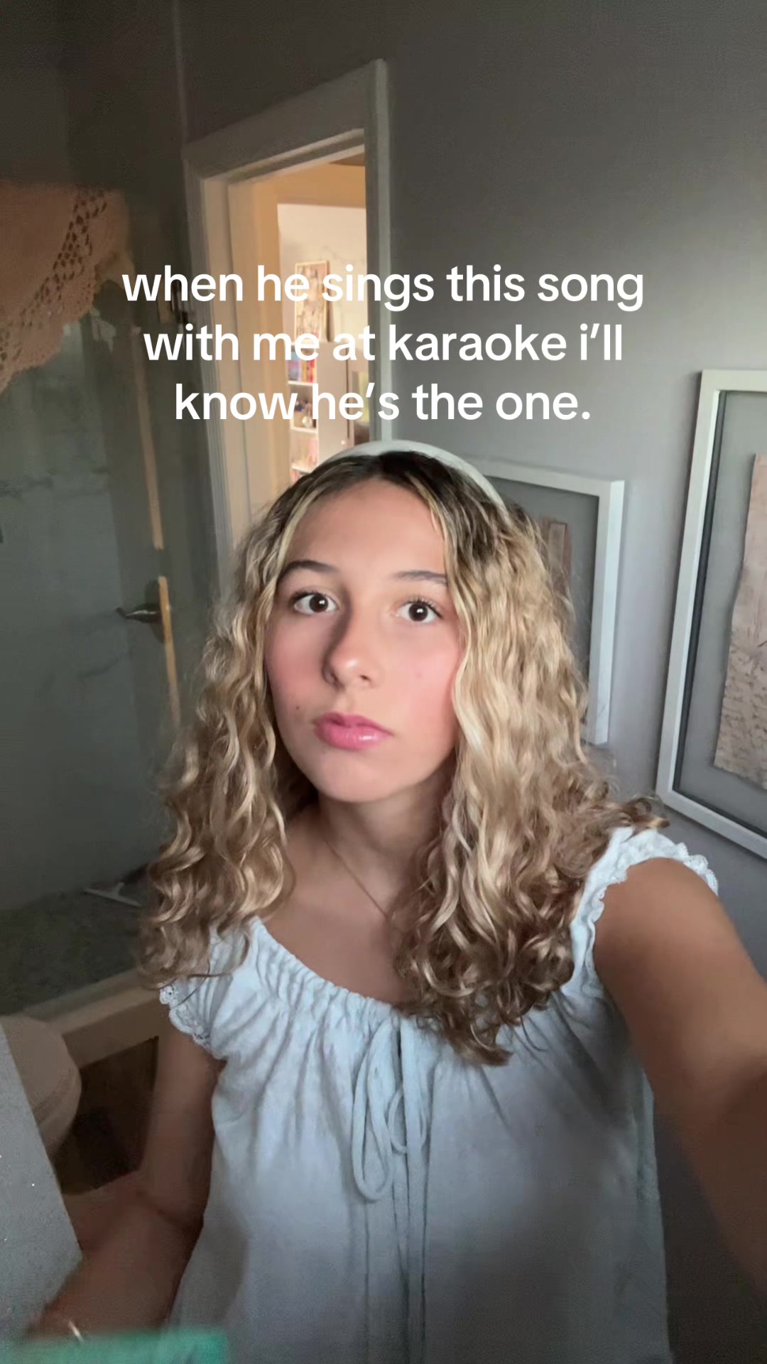 @Sophie Schweim | Author