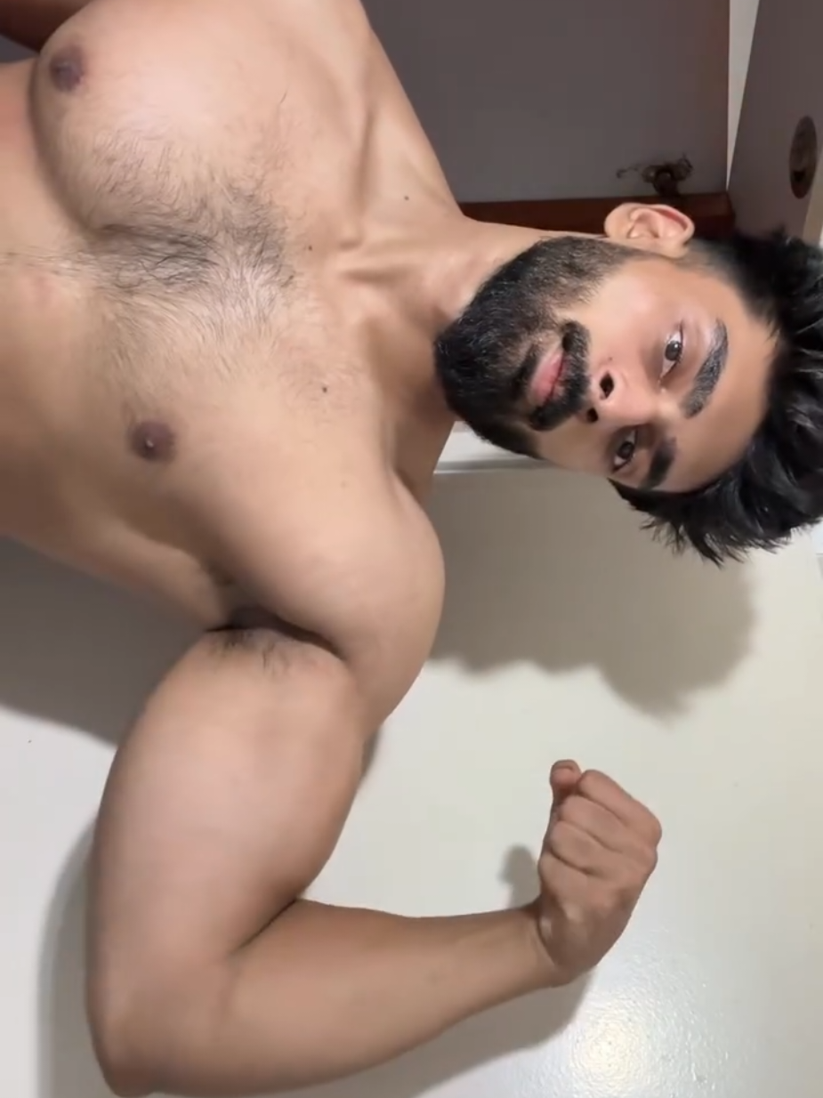 @𝓗𝓸𝓽 𝓽𝓮𝓪