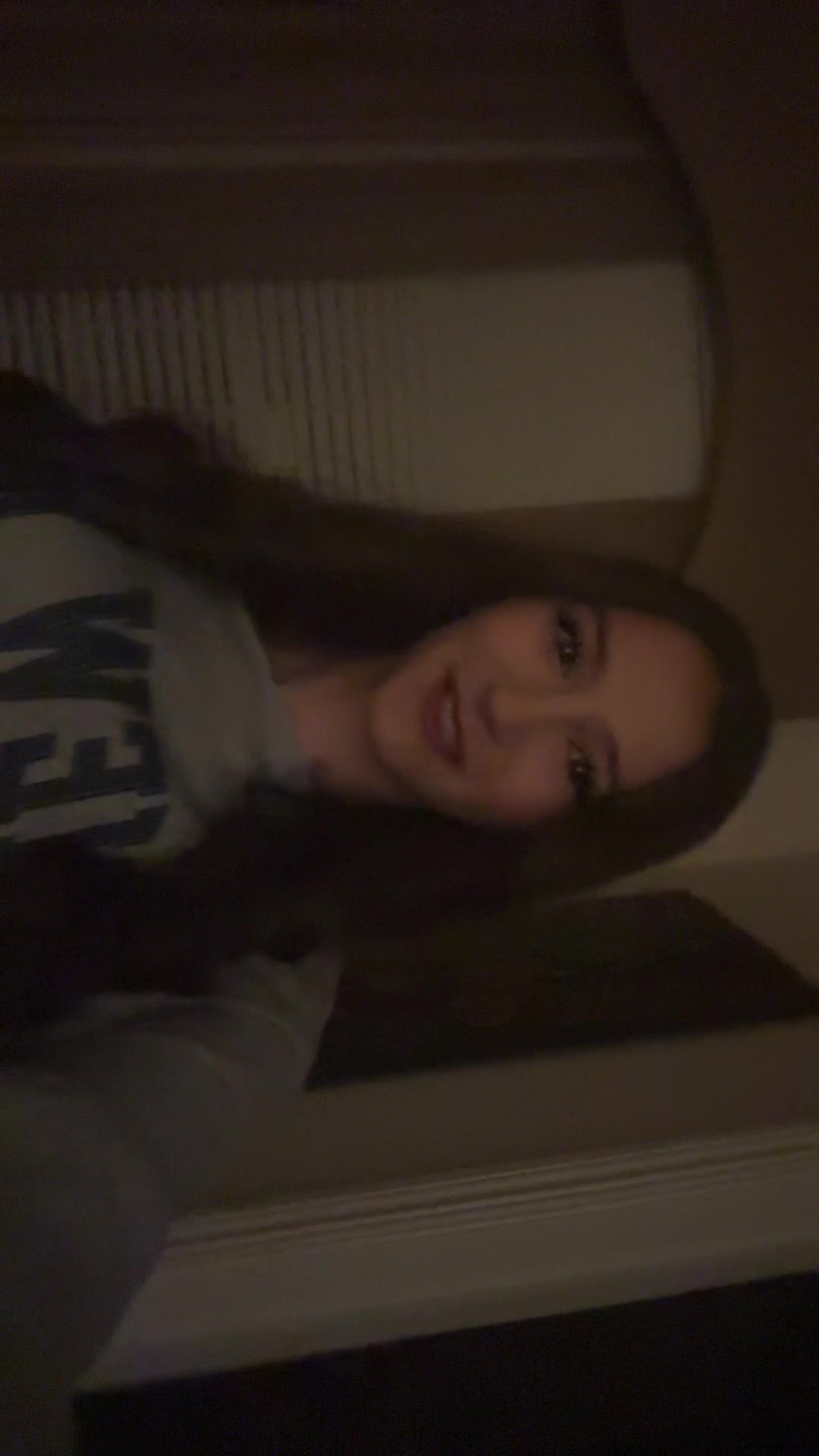 @Julie hduwoshdiwkbxuxkdn