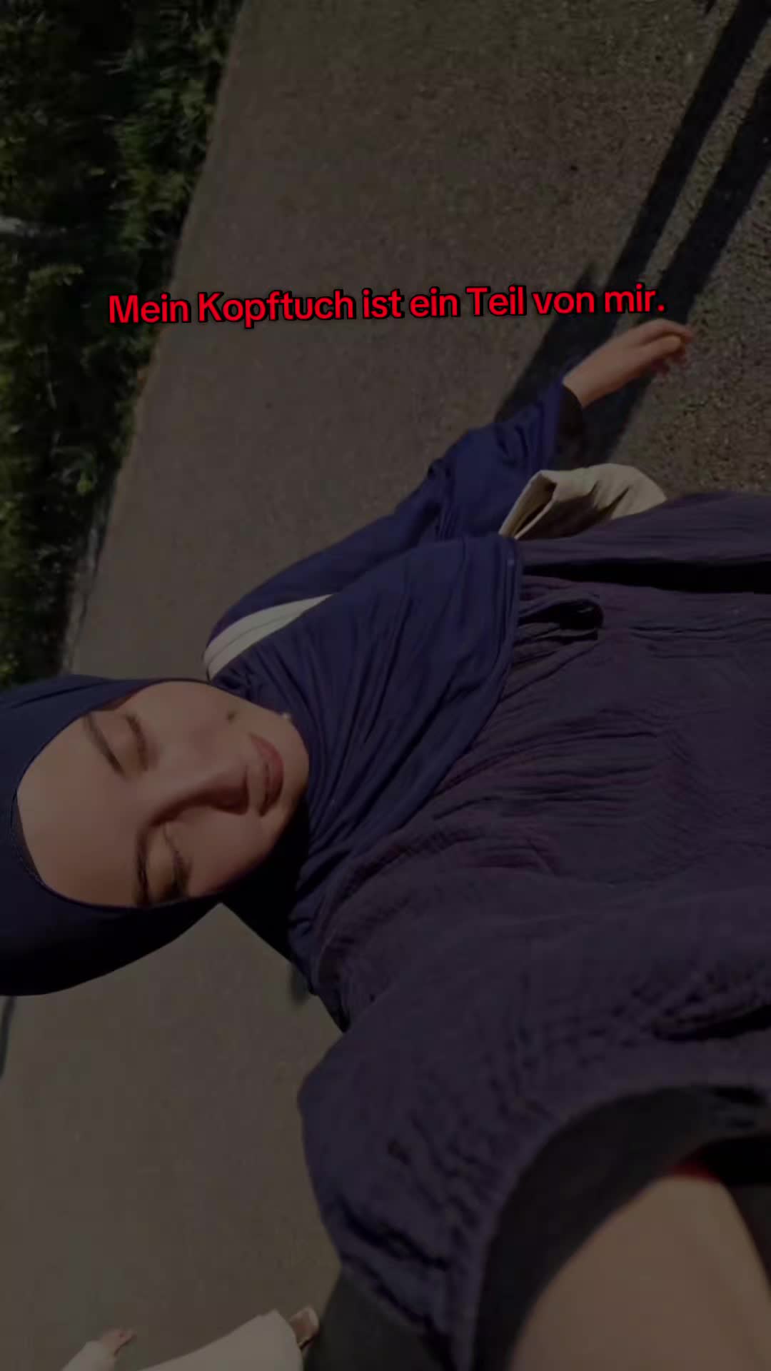 @𝓮𝓬𝓻𝓲𝓷🌸