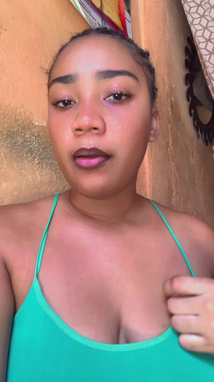 @🦋D’jenn🦋