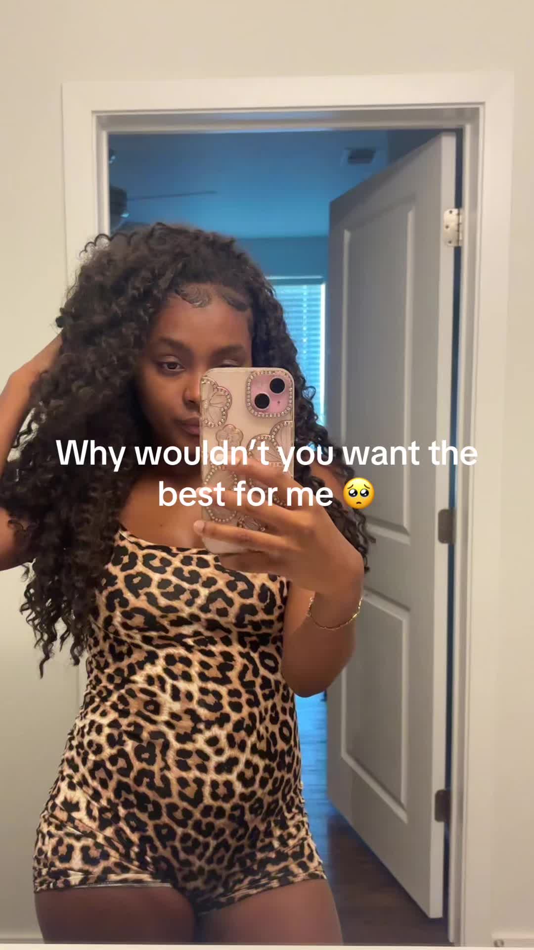 @SydneyThaBhaddest