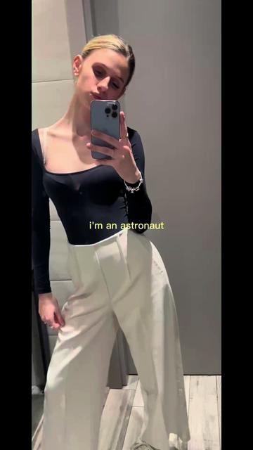 @saradumbovic