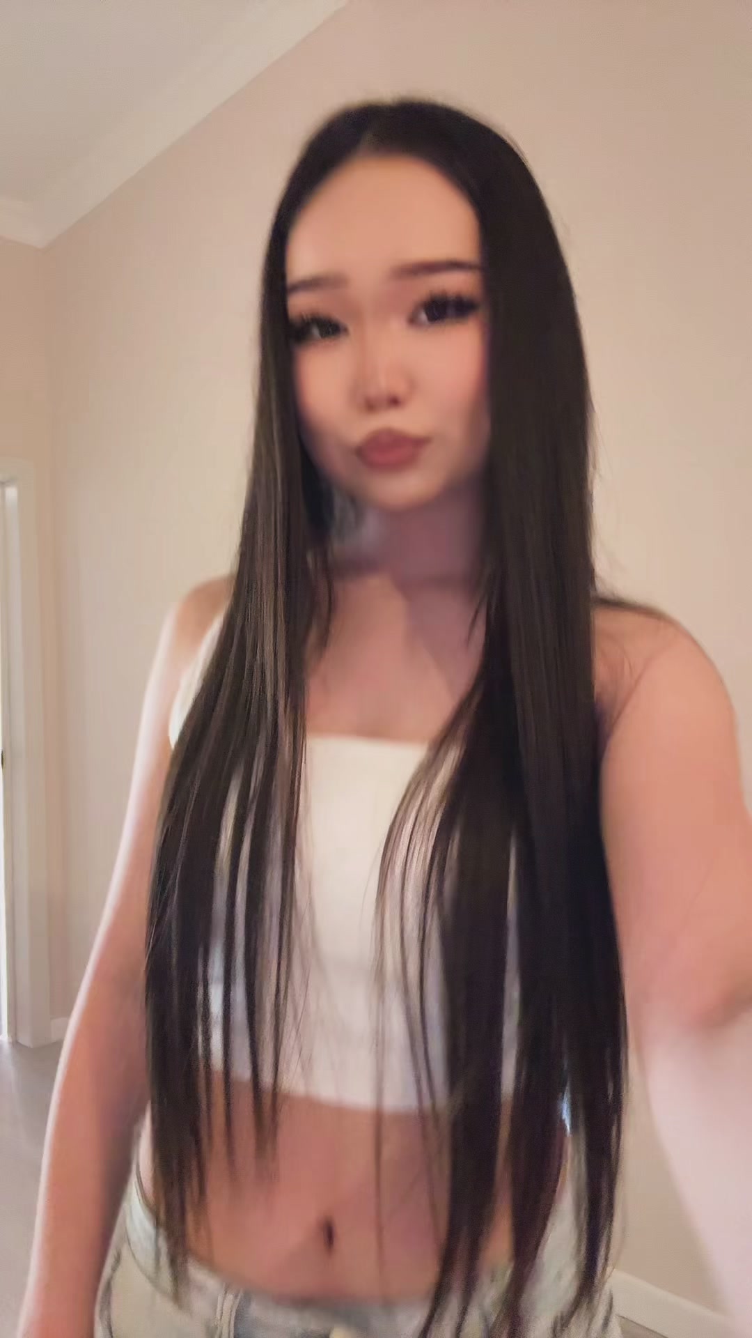 @жaн