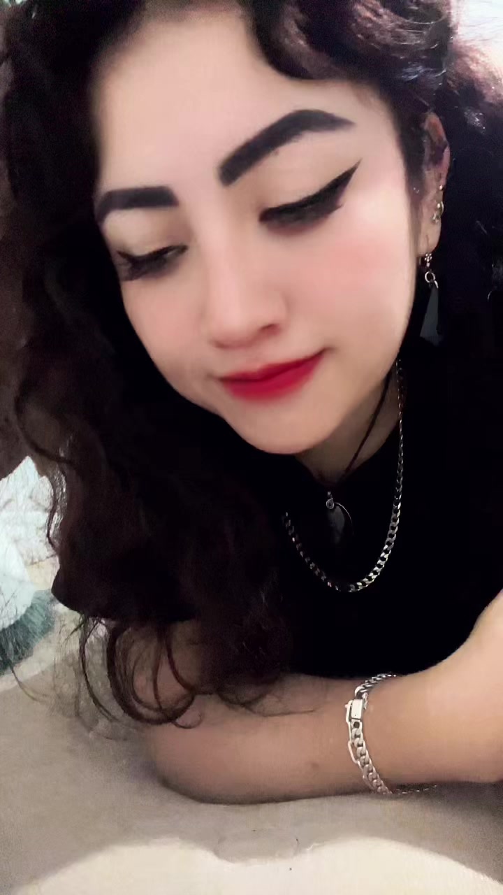 @Gabby-Gabby