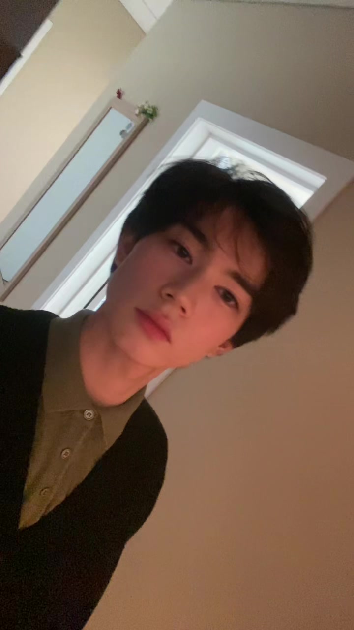 @ye