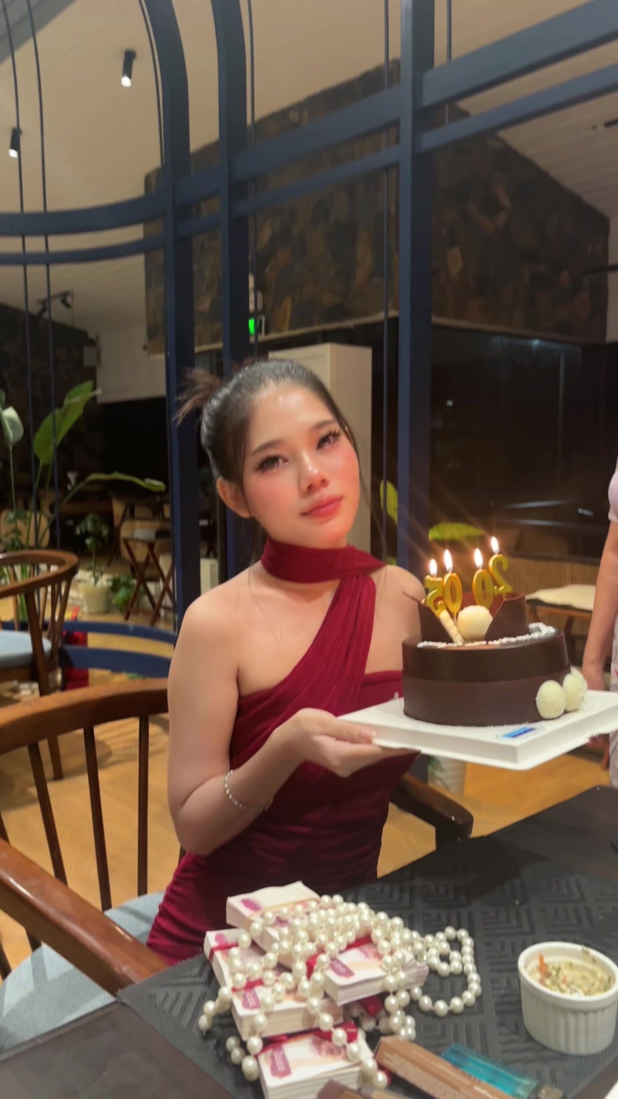 @Khin Khin Thawe ♡
