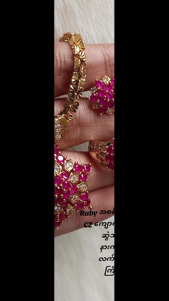 @Shwe Mi Gems&Japan Fancy