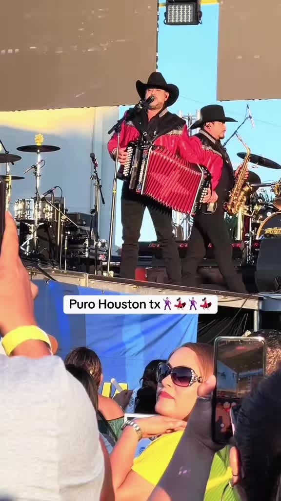 @Mayimbu713htx