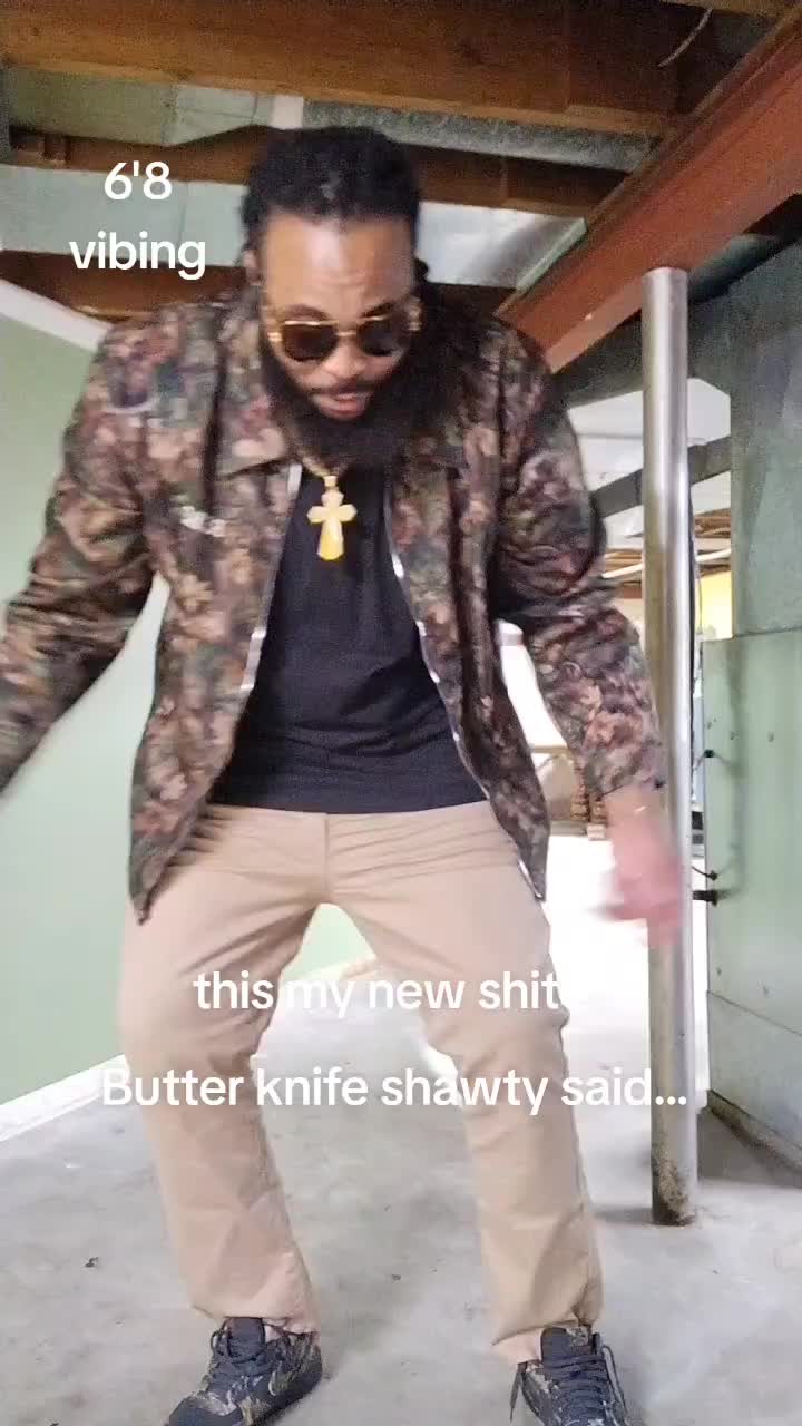 @Millionaire 6foot8._giant🫆🫆
