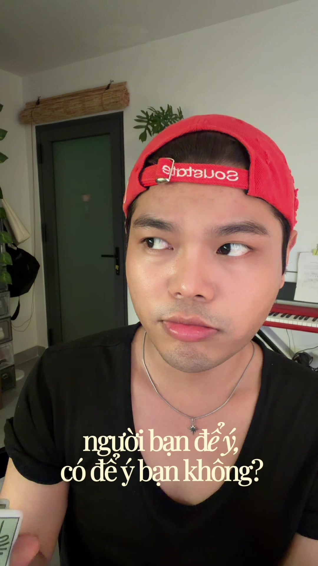 @Một chiếc &ocirc;m nhỏ ch&iacute;u